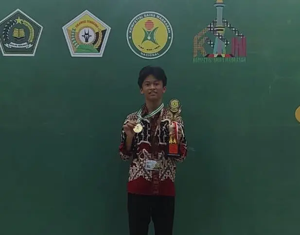 SMP Islam Bani Hasyim Persembahan Mendali Emas KSM Pertama Untuk Kabupaten Malang