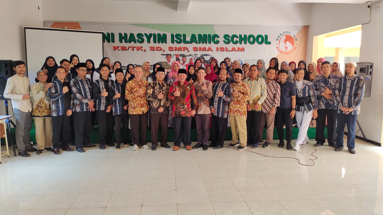 SMP Islam Bani Hasyim Intensifkan bahasa asing untuk siswa-siswinya